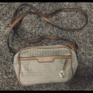Tommy Hilfiger Purse
